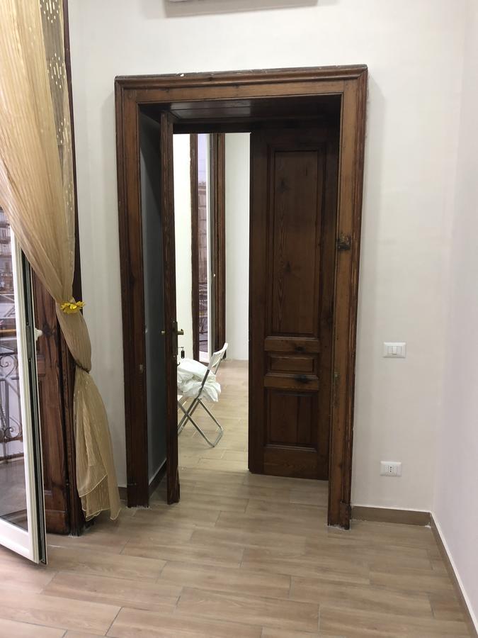 La Casa Di Fafa Panzió Nápoly Kültér fotó