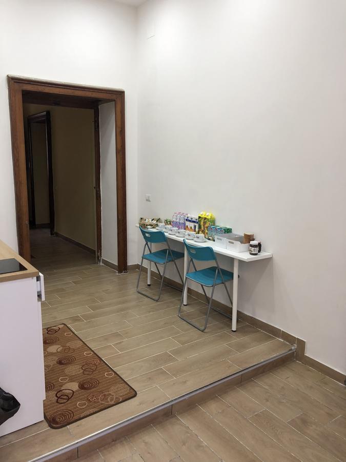 La Casa Di Fafa Panzió Nápoly Kültér fotó