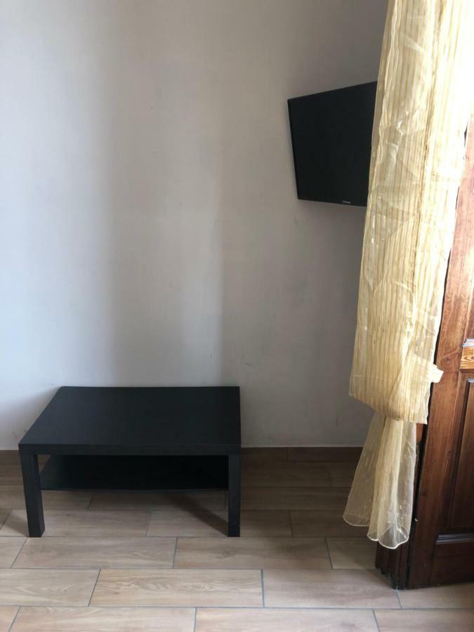 La Casa Di Fafa Panzió Nápoly Kültér fotó