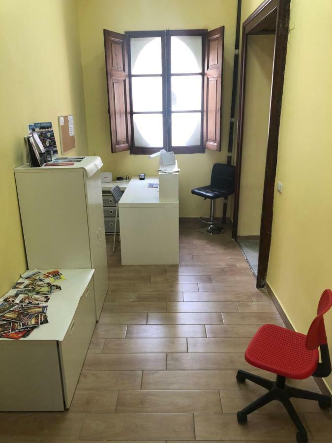 La Casa Di Fafa Panzió Nápoly Kültér fotó